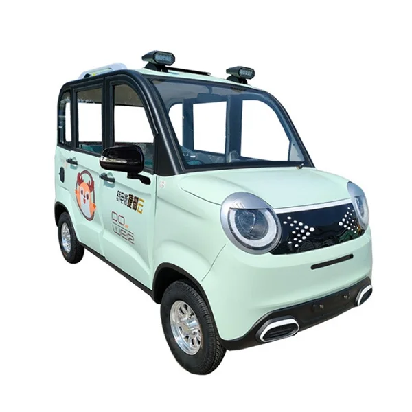 May sapat na gulang na sambahayan maliit na apat na wheel mobility scooter