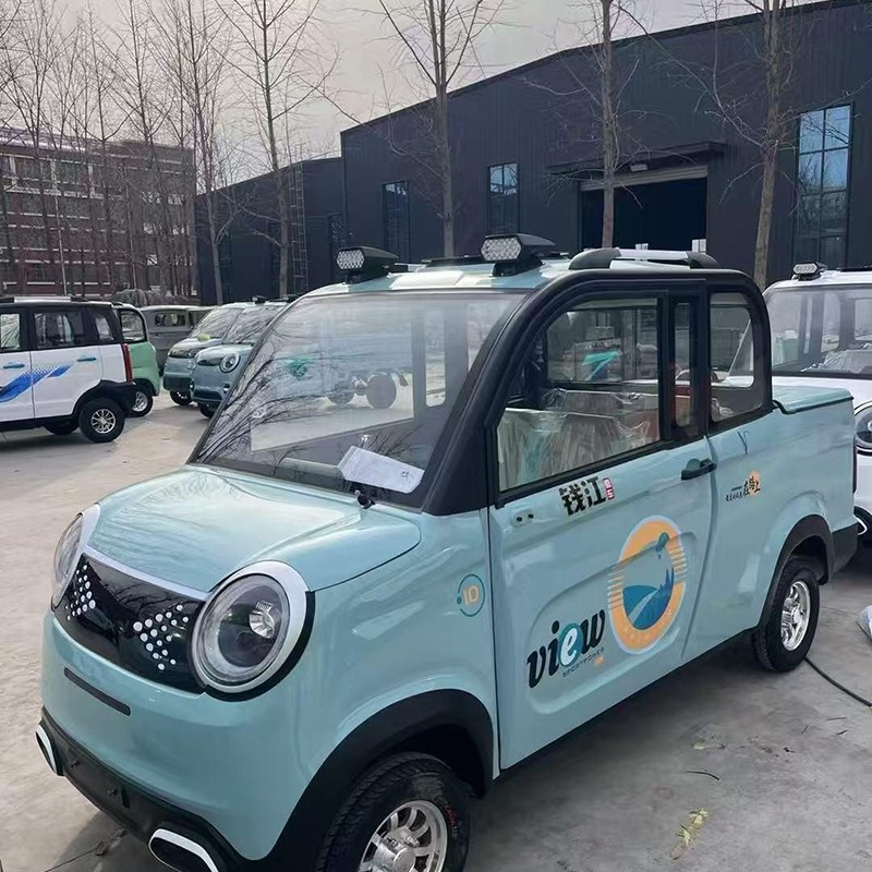 Electric pickup truck